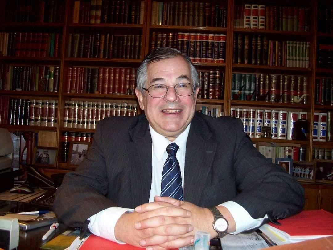 Dr. Ricardo Avelino Kurlat QEPD